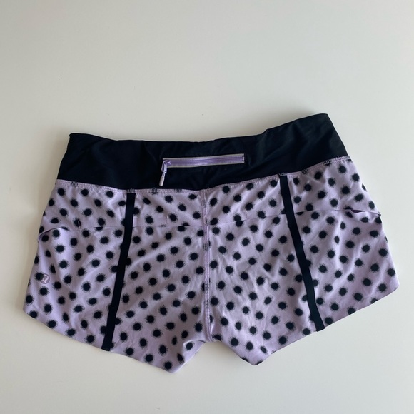 Lulu Lemon Purple Polka Dot Speed Shorts size 4 - Picture 4 of 4